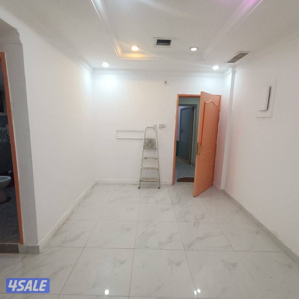 شقةللايجارغرفةصالة(كويتين فقط) حمام مطبخ مصافط متوفر كل الخدمات متوفرة9