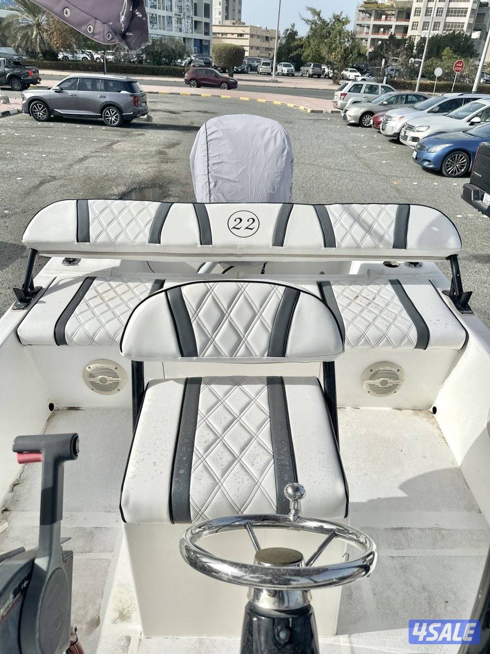 للبيع طراد الجريوي 22 قدم4