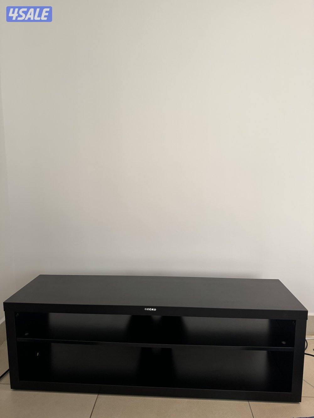 Gecko tv stand0