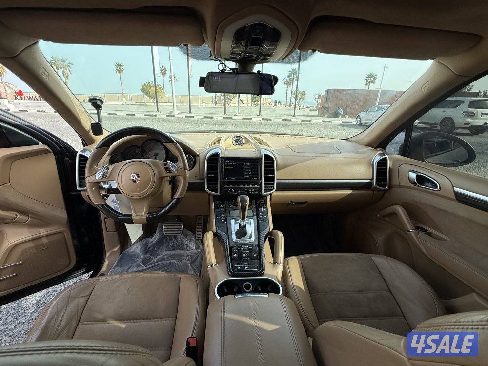 كايين GTS موديل 2014 / بحاله ممتازه7