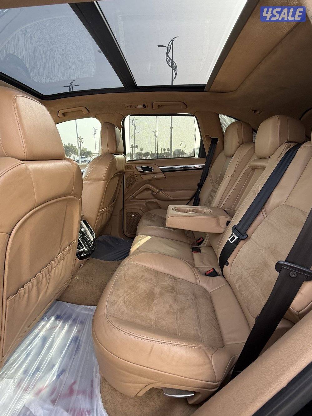 كايين GTS موديل 2014 / بحاله ممتازه9