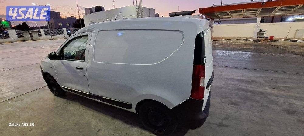 للليع سيارة غسيل0