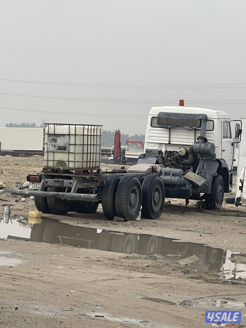 للبيع شاصي  مورسيدس ١٩٩٧ كامانز ماكينه وقير مورسيدس ٨ روس و٨ غياروسطحه1