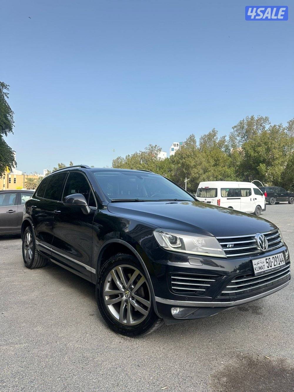 طوارق موديل 2018 اسبيشل اديشن كامل المواصفات بحالة ممتازة شرط الفحص0