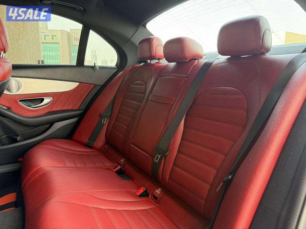 مرسيدسC300 موديل2019 عداد45الف وارد امريكا سيرفس منتظم6