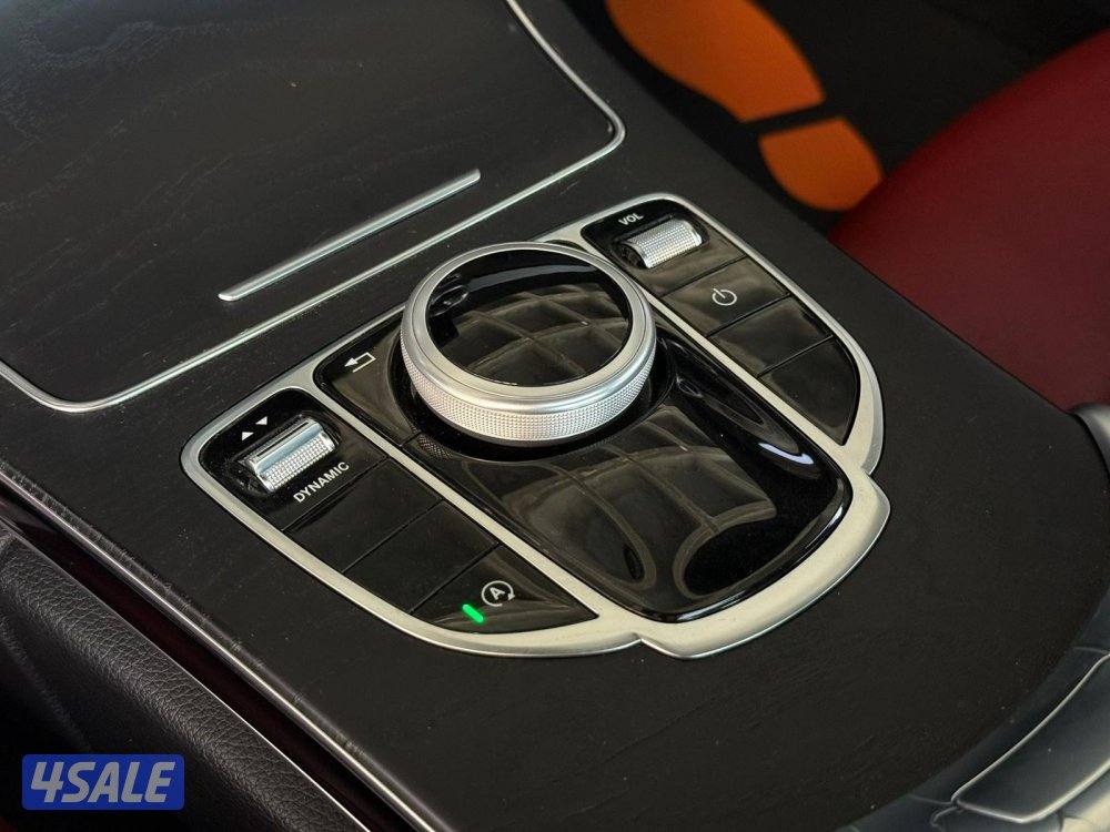 مرسيدسC300 موديل2019 عداد45الف وارد امريكا سيرفس منتظم10