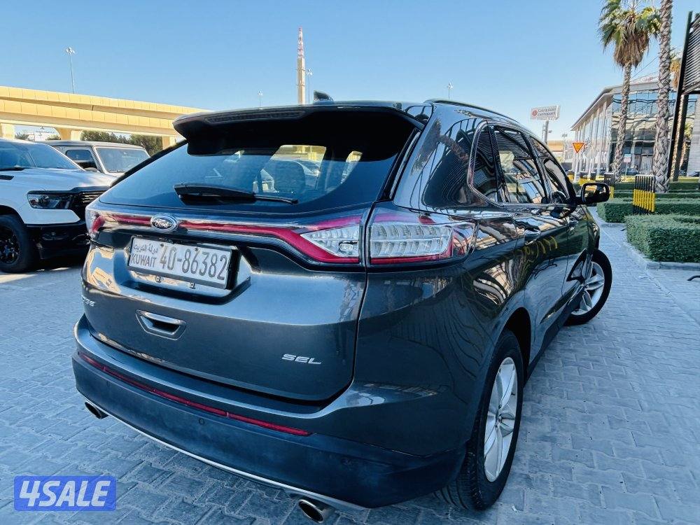 Ford Edge model 20161