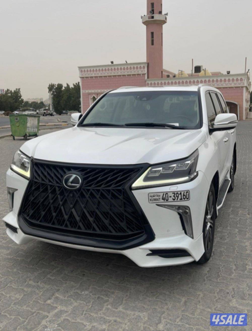 للبيع جيب لكزس 2017 الدرجه الاولى وارد الساير0