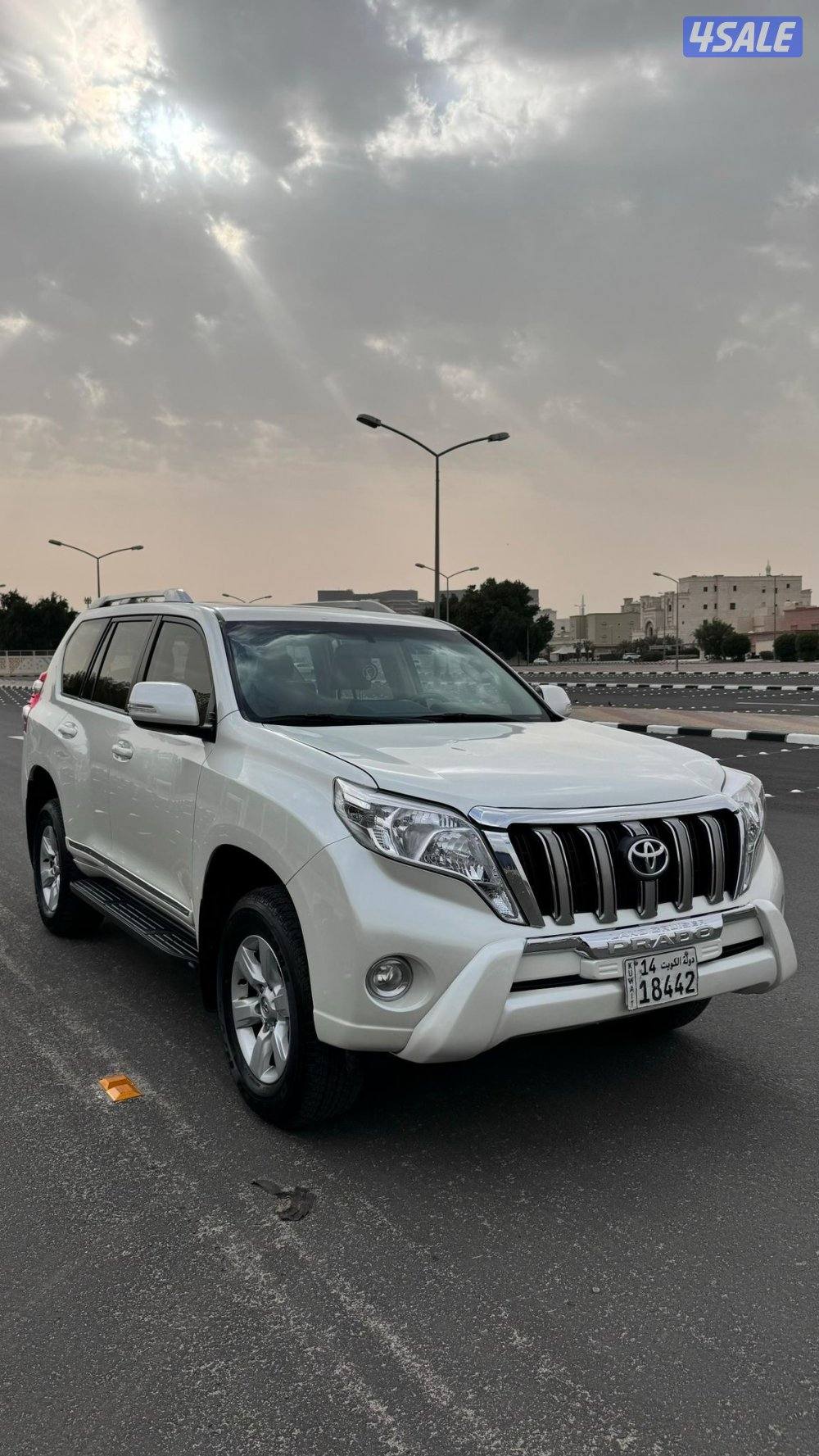 برادو TXL الساير 2016 بحاله الوكاله عداد 211الف1