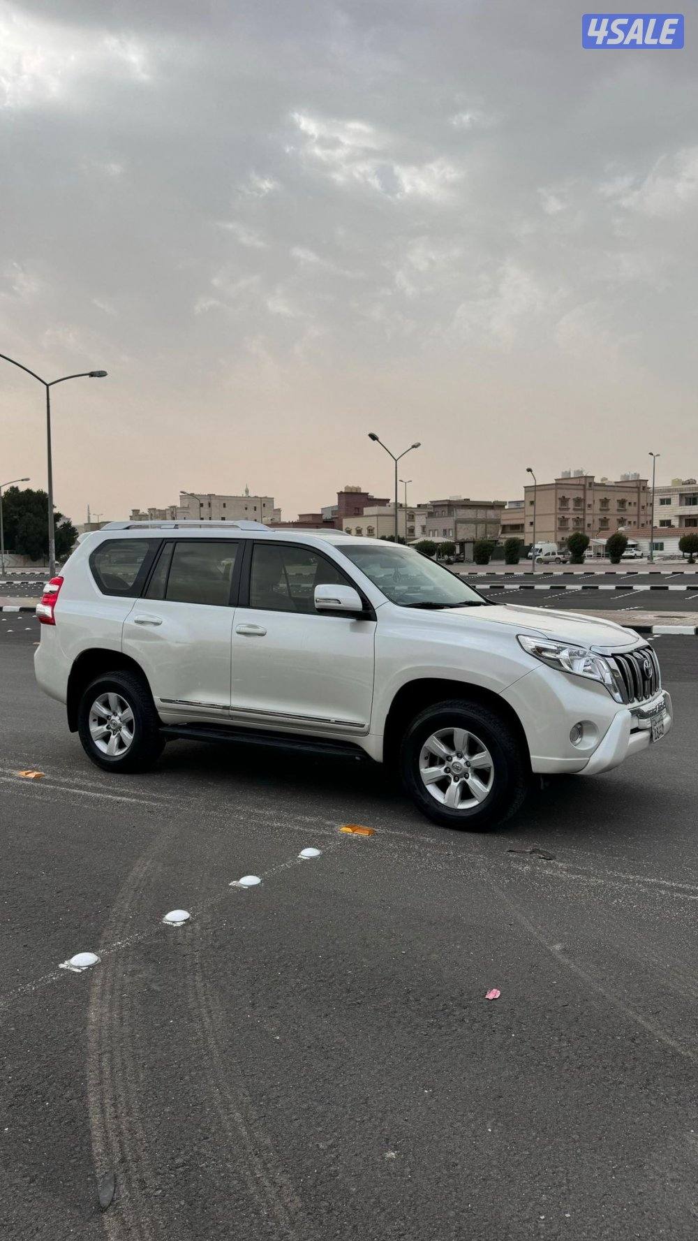 برادو TXL الساير 2016 بحاله الوكاله عداد 211الف6