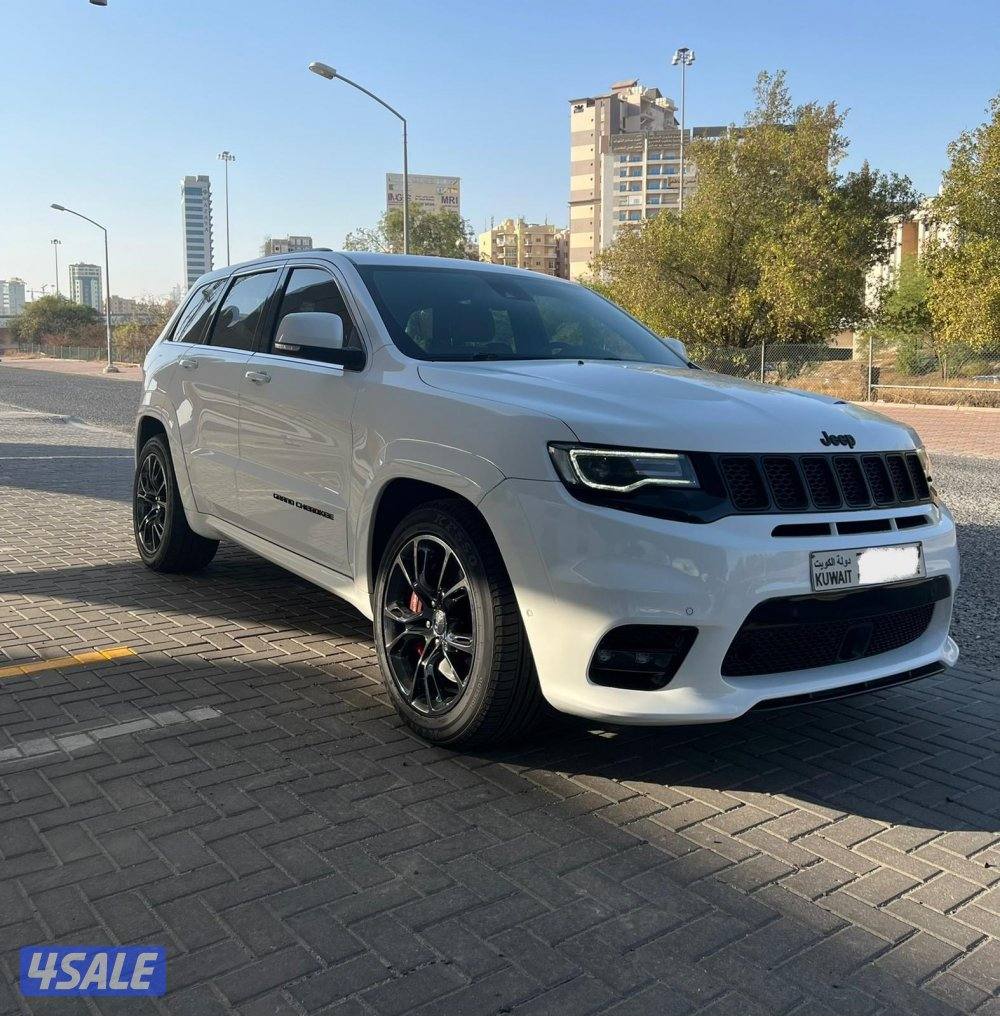 جراند شيروكي SRT صبغ وكاله2