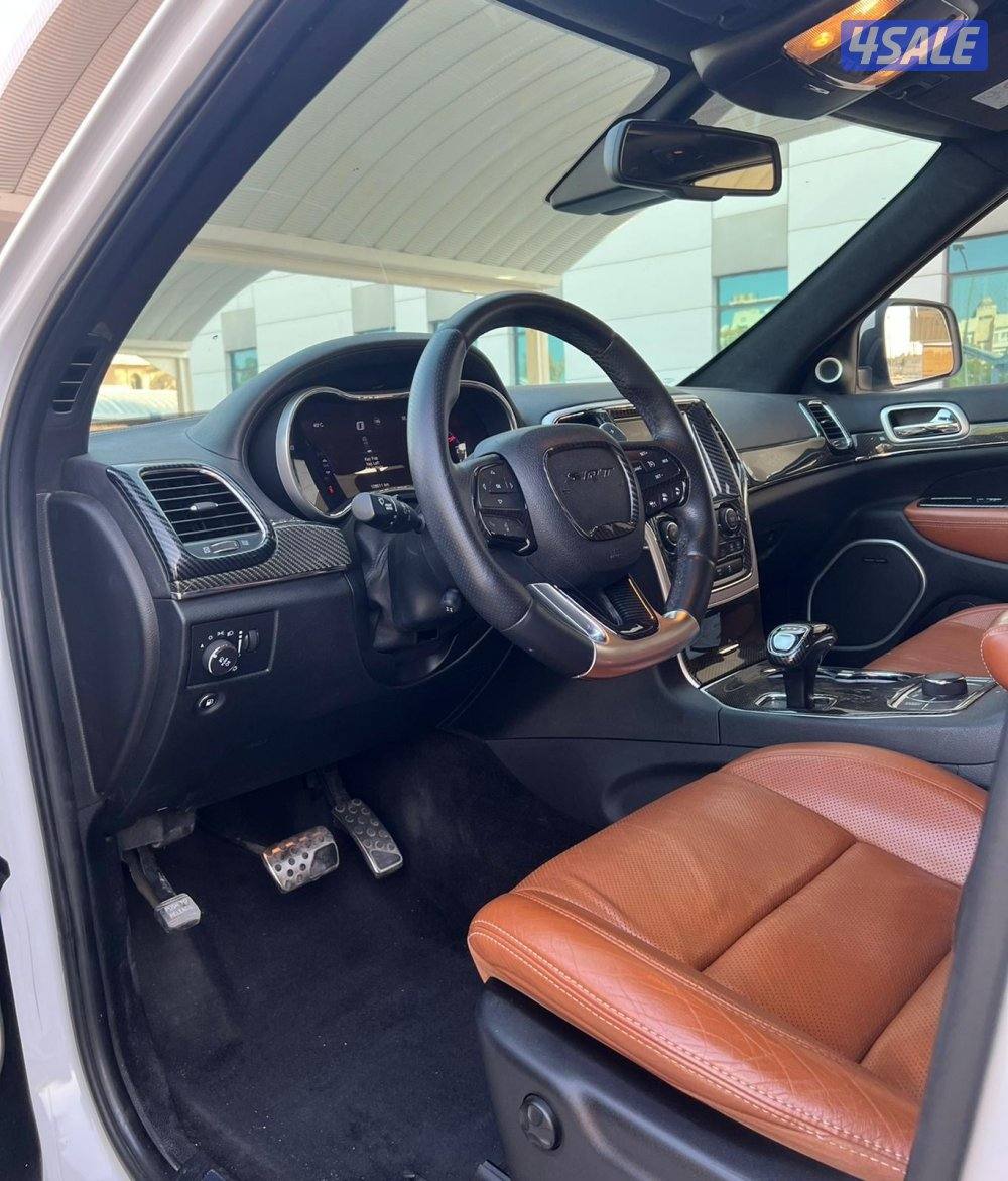 جراند شيروكي SRT صبغ وكاله5