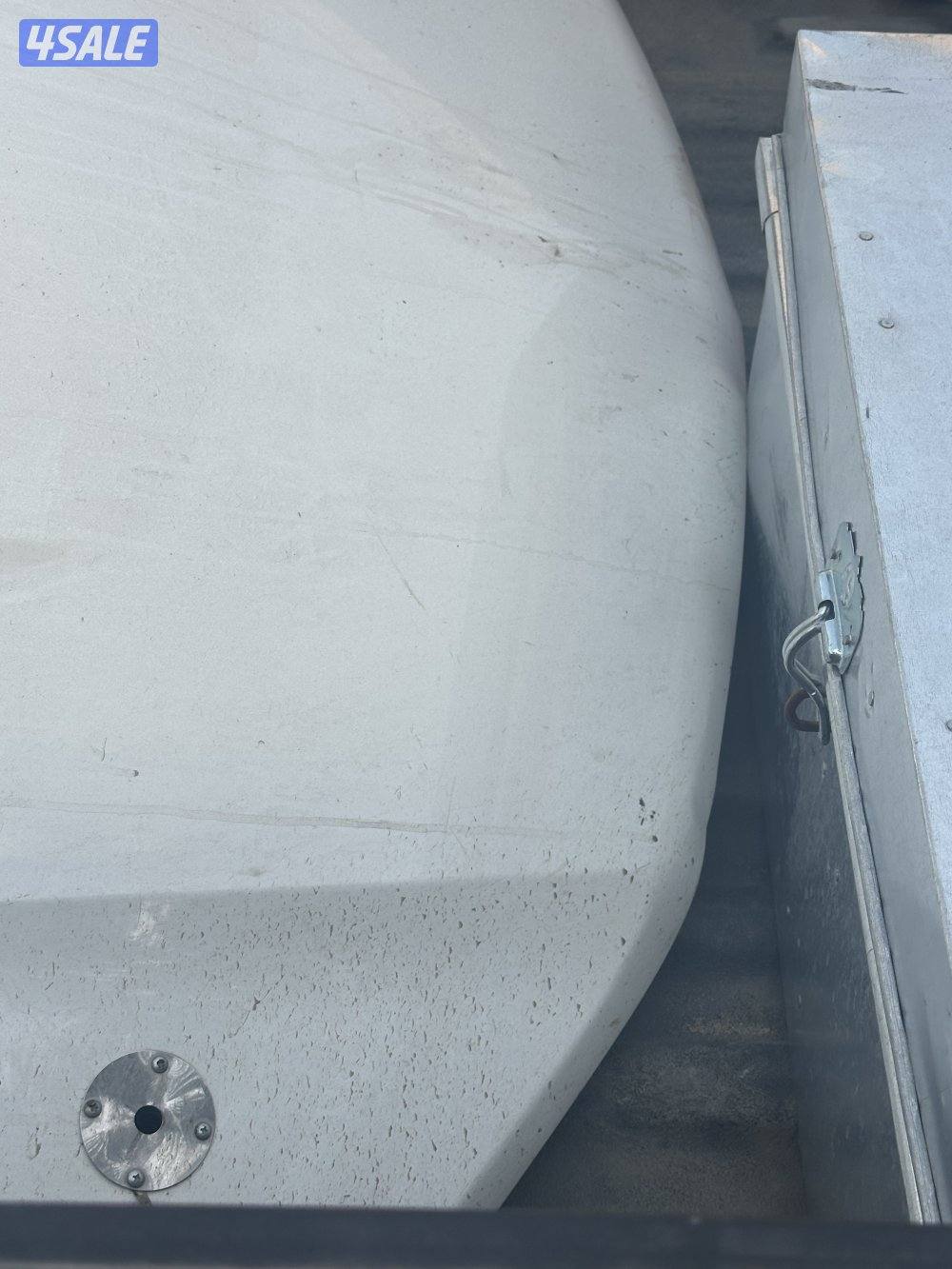 للبيع كبوت موستنق1