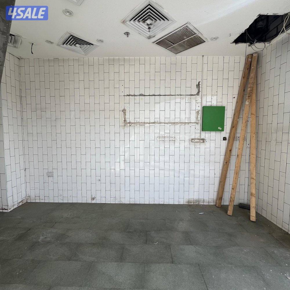 محل تجاري مع فترة سماح للإيجار في حولي قطعة 75