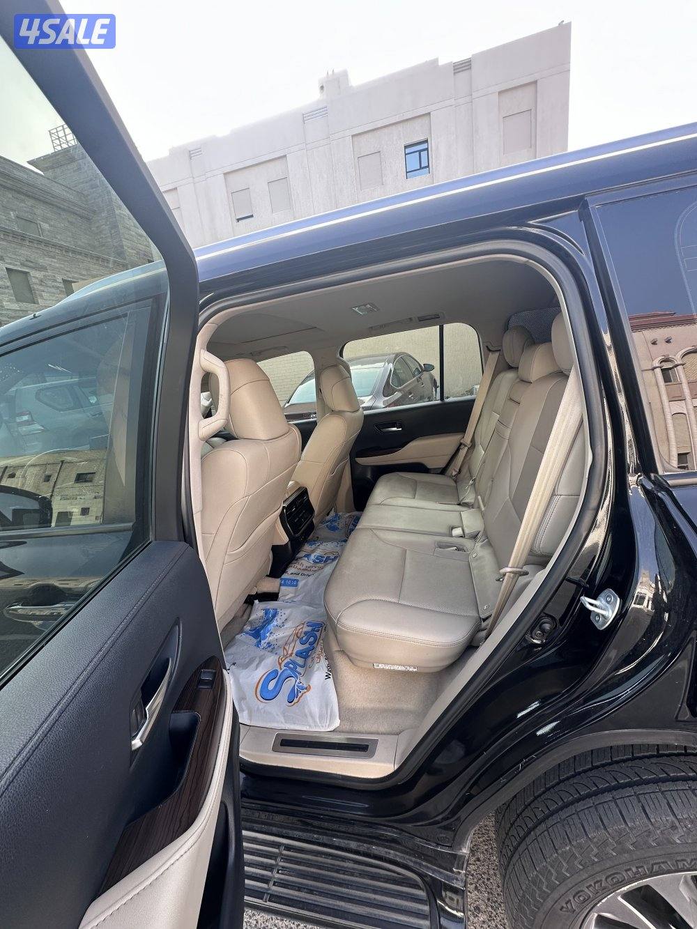 لاند كروز 20224