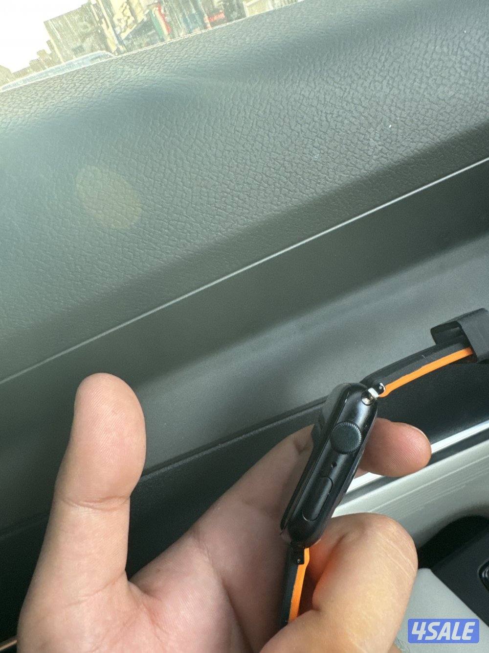 للبيع ساعة ابل (SE الجيل الثاني 44m midnight)0