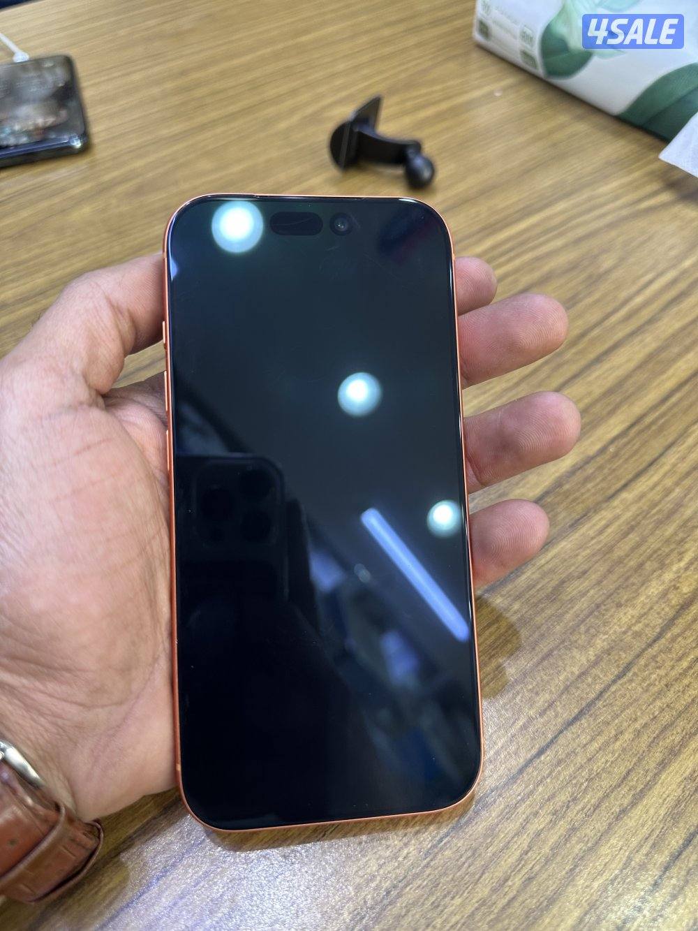 ايفون 17 برو 256 قيقا بطاريه ‎%‎100 كرتون عربي  جهاز نظيف جدا جدا1