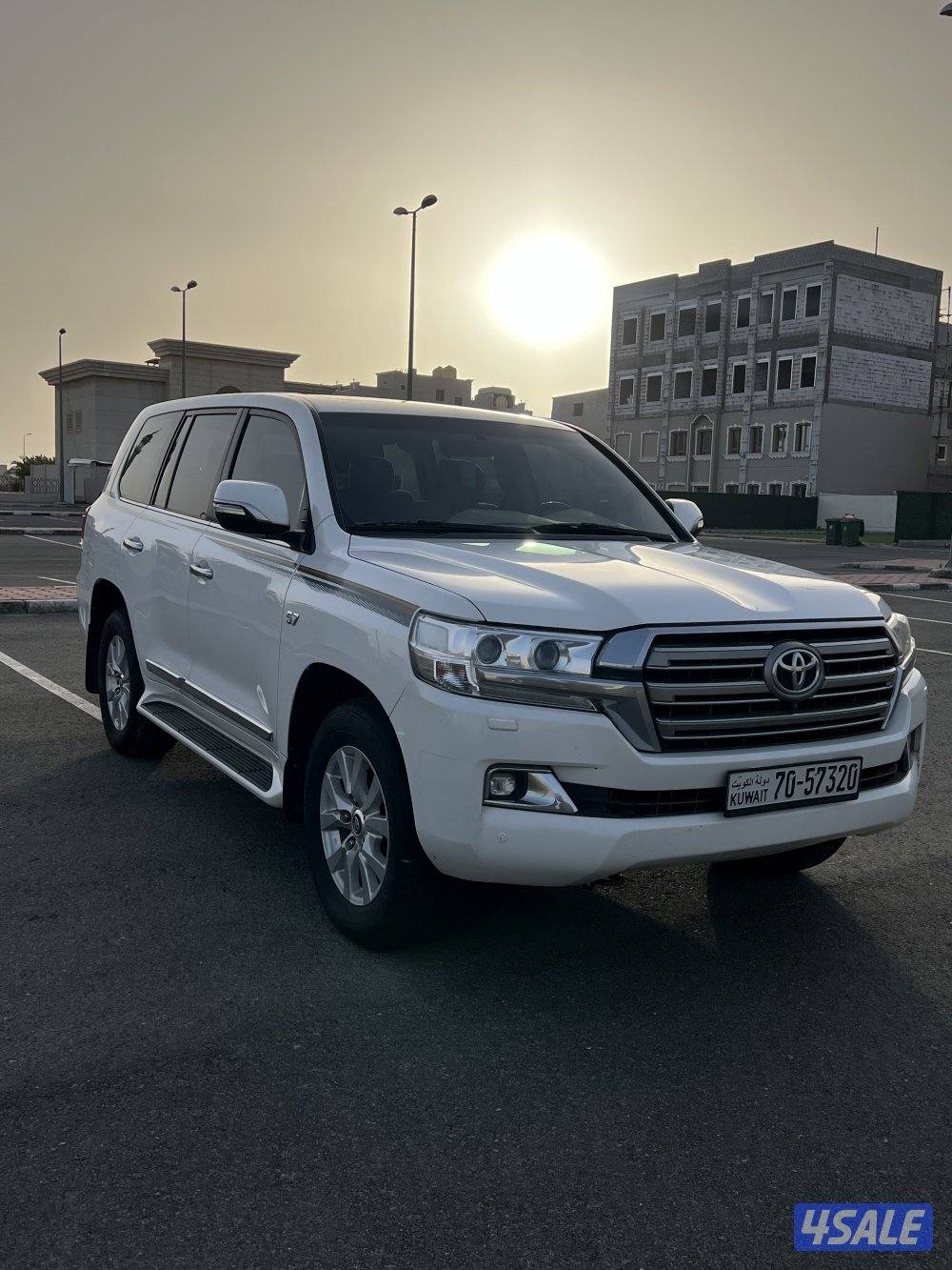 للبيع لاندكروزر VXR3