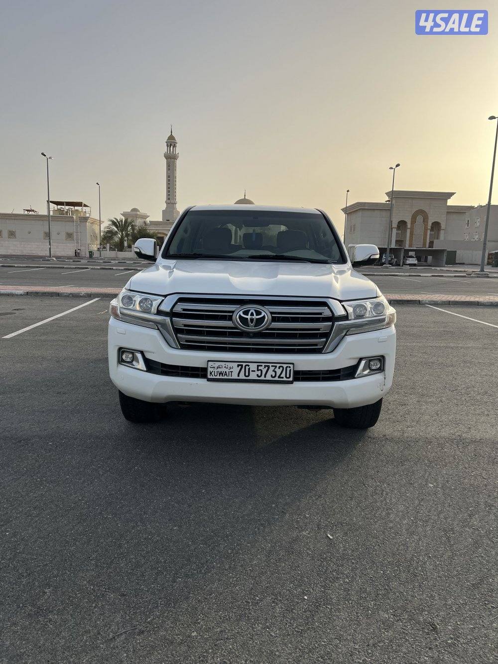 للبيع لاندكروزر VXR5