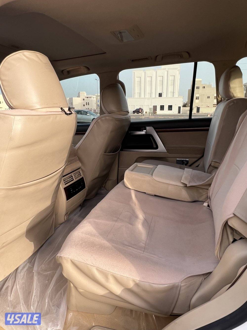 للبيع لاندكروزر VXR8