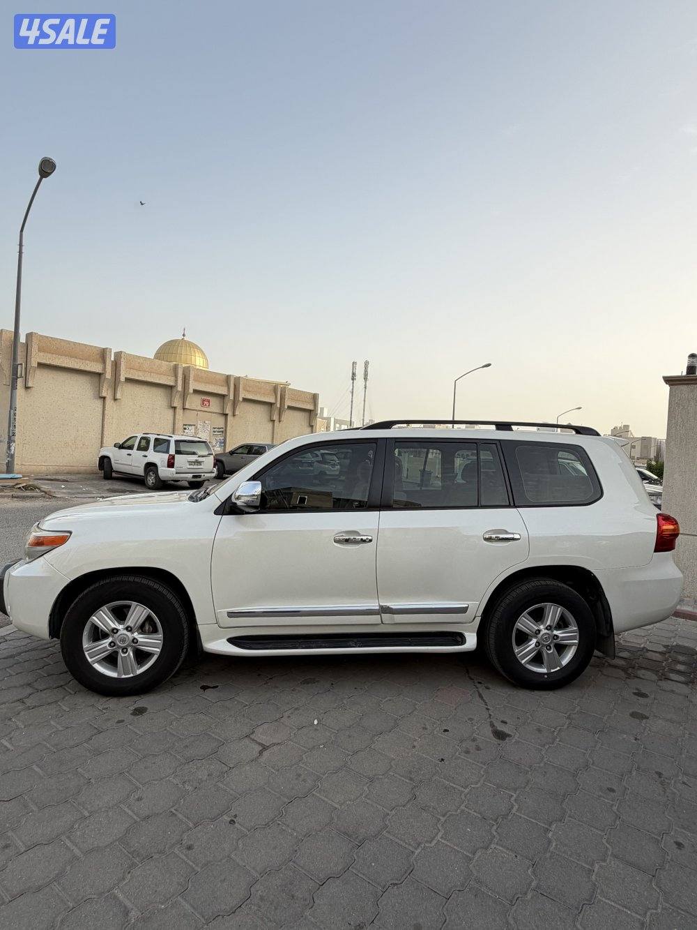 لاندكروزر 2012 8 سلندر GX.R7