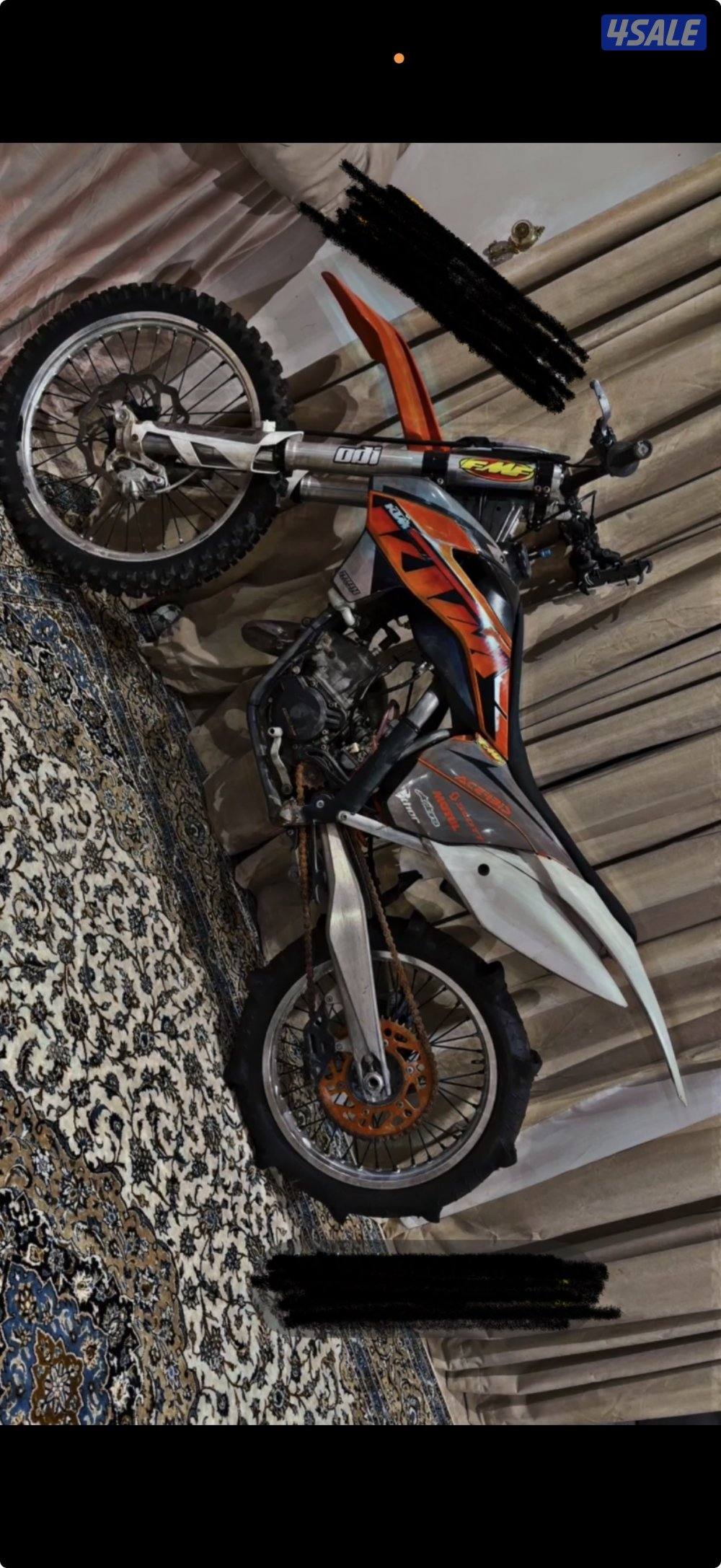 للبيع kTM ax 20143