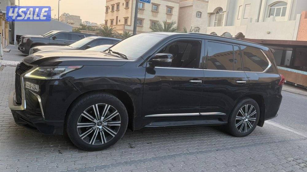 للبيع جيب لكزس3