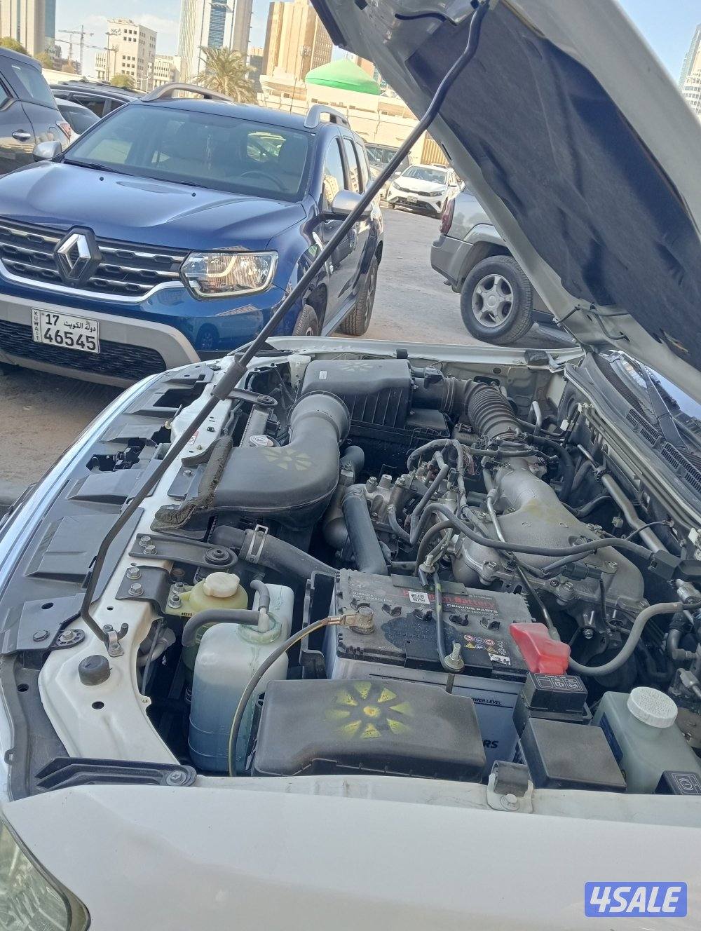 لسرعة البيع باجيرو 2020 ابيض بحاله ممتازه بسعر مغري14