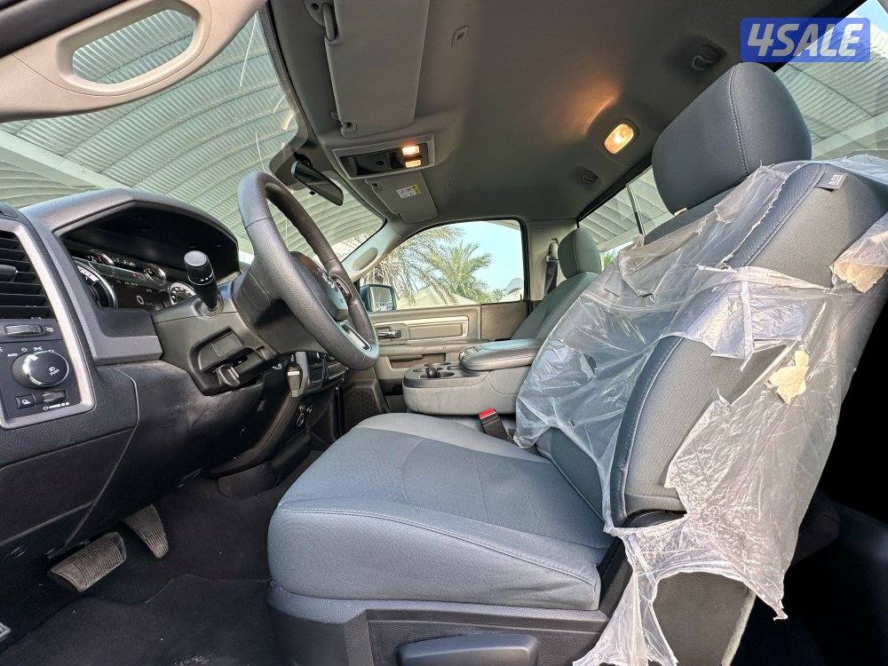 معرض القمة🚩11