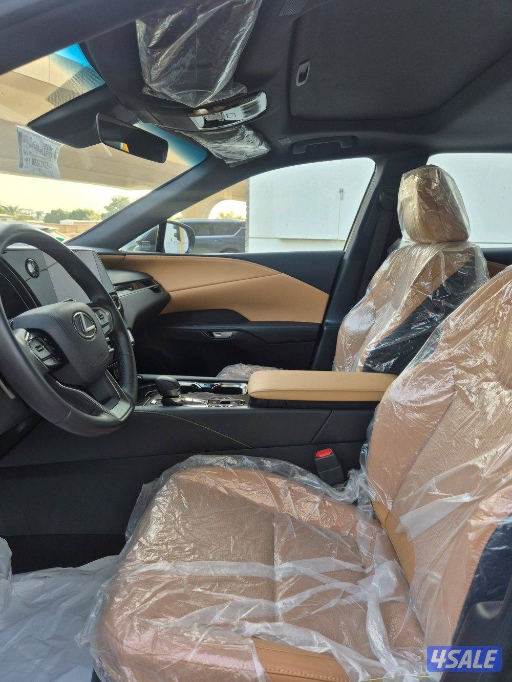 لكزس الساير RX350 2025 اصفاااار4