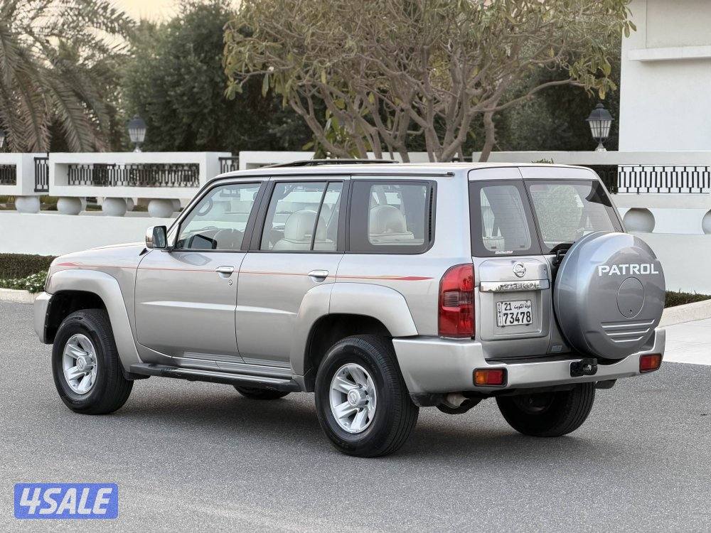 سفاري 2022 قير عادي بحالة الوكالة3