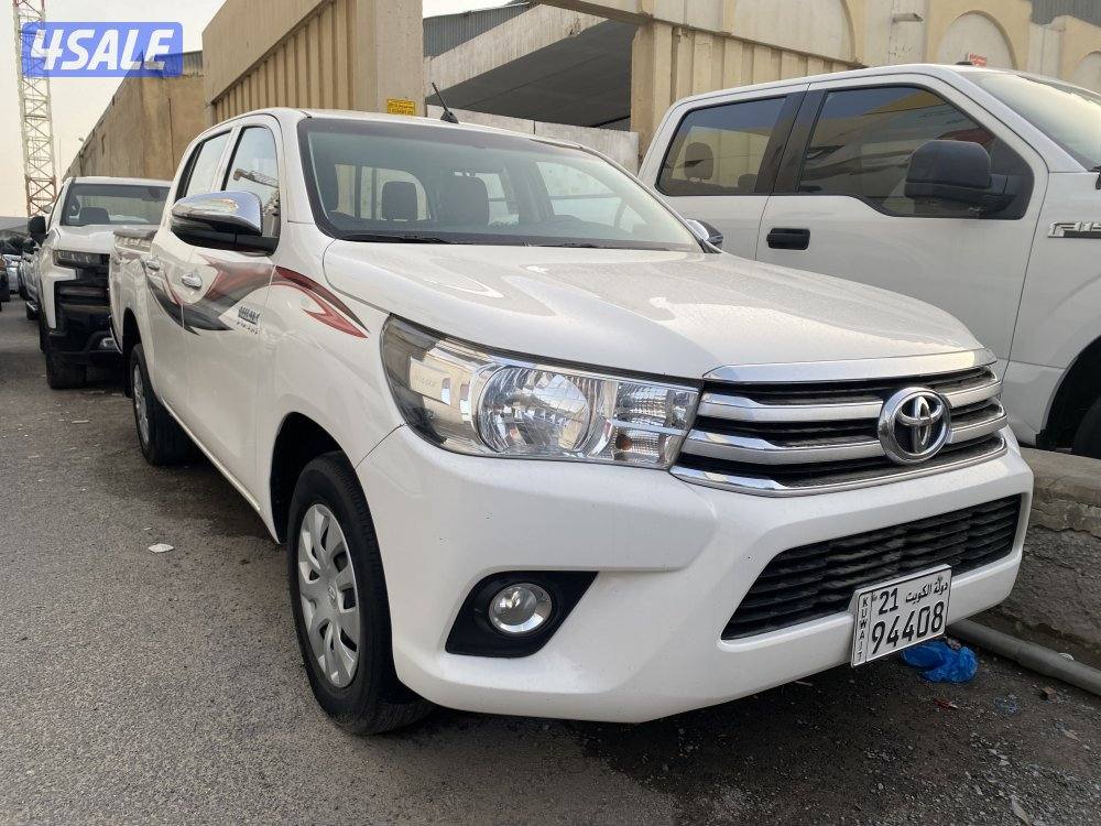 هايلكس بحالة الوكاله من غير دبل0