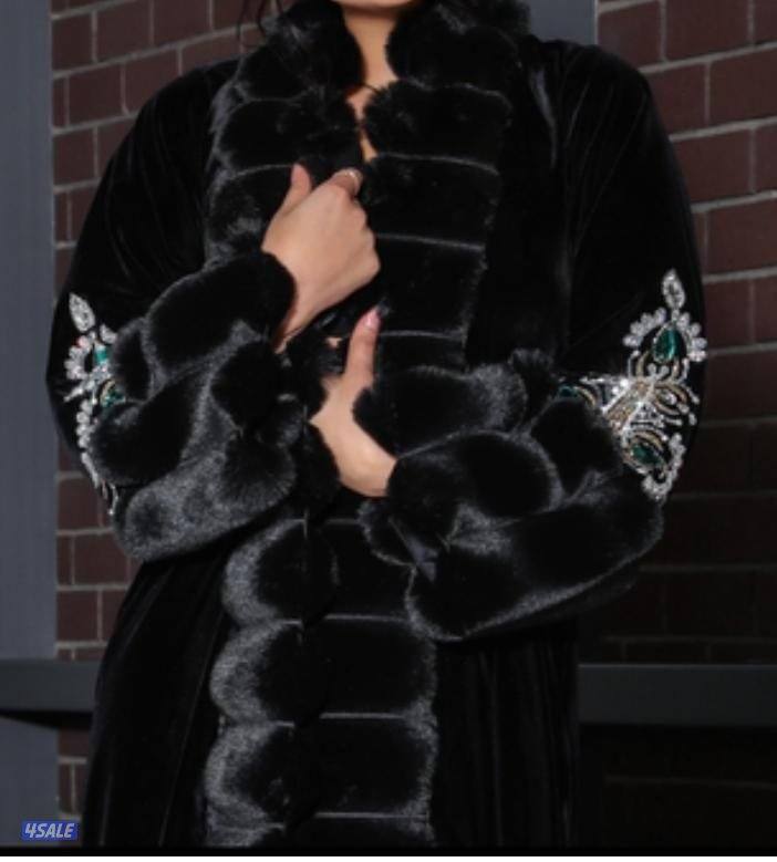 بيعه سريعه مجموعه فساتين سهره بسعر مناسب بعضهم مو ملبوس تصفية اتيليه0