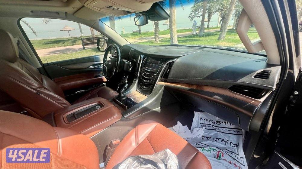 للبيع كاديلاك اسكاليد xl موديل 2016 كامل المواصفات ماشي 230 تقريبا7