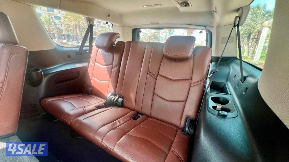 للبيع كاديلاك اسكاليد xl موديل 2016 كامل المواصفات ماشي 230 تقريبا12