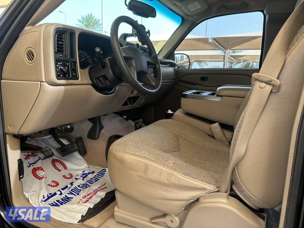 للبيع وانيت جي ام سي سييرا موديل 2005 بحاله ممتازه8