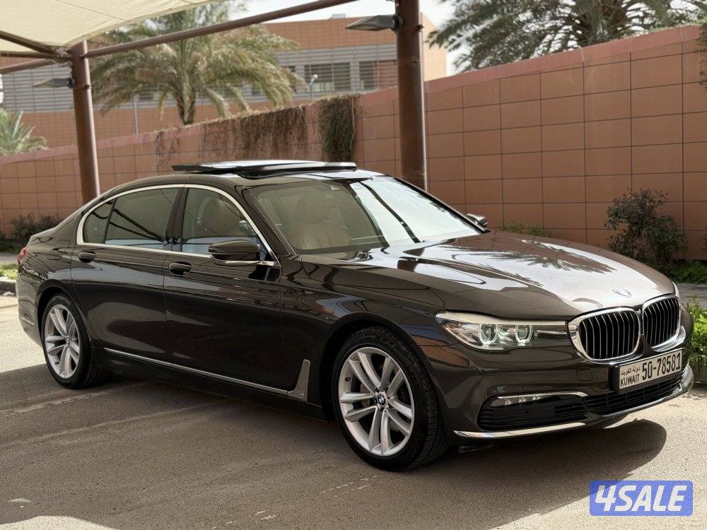 بي ام 730LI - موديل 2019 - عداد 168 - صبغ الوكاله - اعلى درجه1