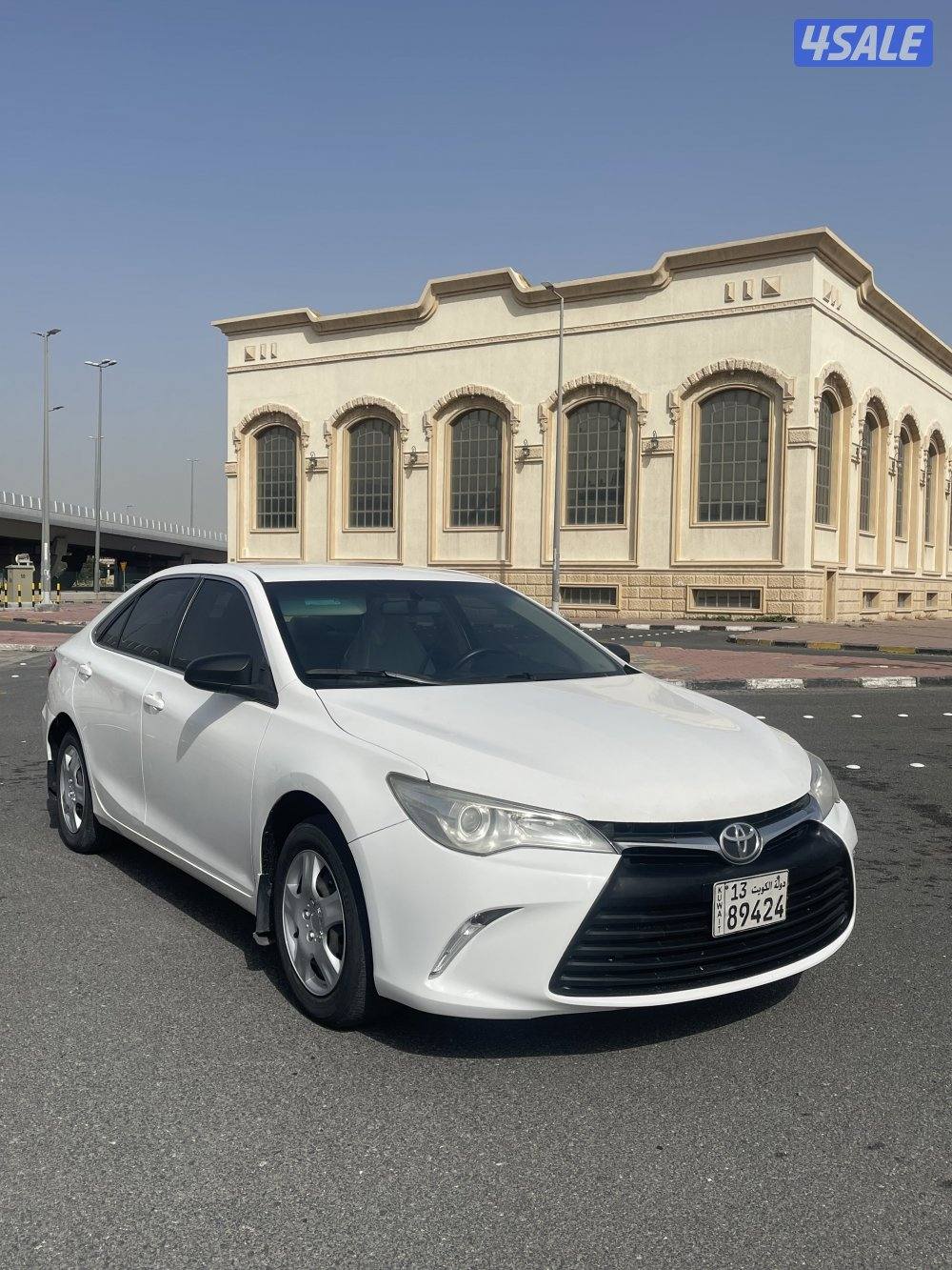 للبيع كامري 2016 صبغ وكاله الممشي ٣٠٠0