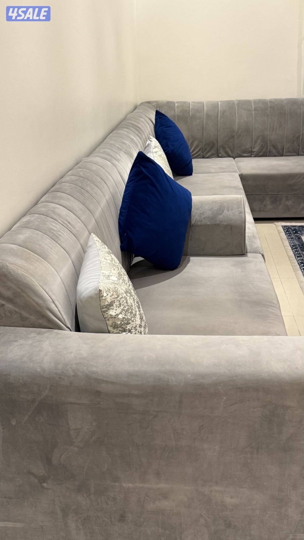 كنب صاله وطاولة1