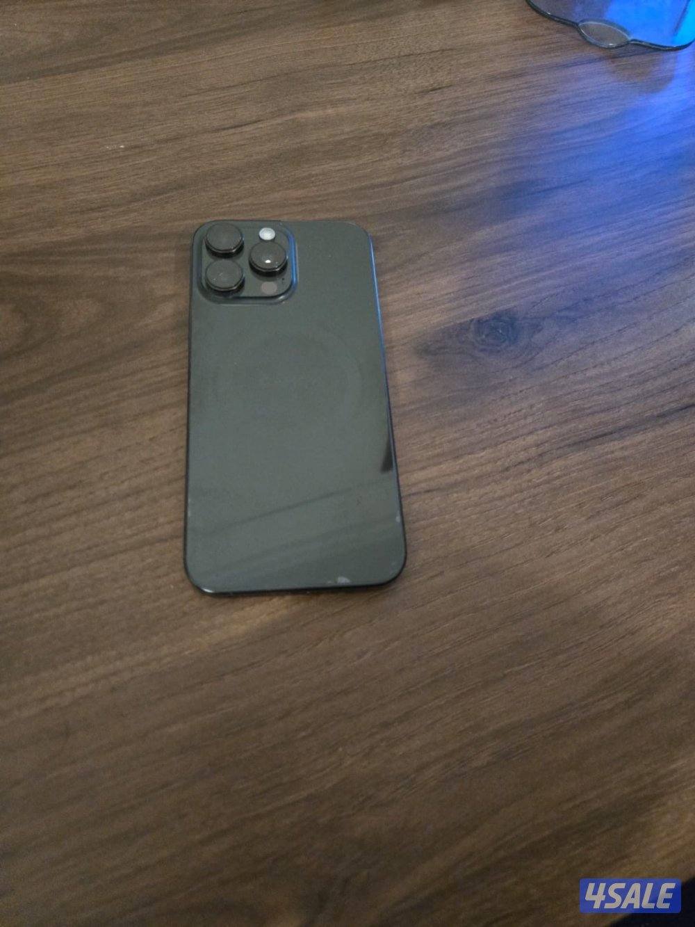 ايفون ٩٥٪؜ بطارية - ١٦ برو ماكس مع العلبة والشاحن9