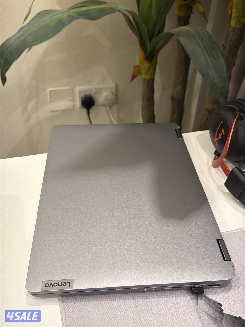 لاب توب لينوفو 16 قيقا رام - 1 تيرا استعمال اقل من شهر0