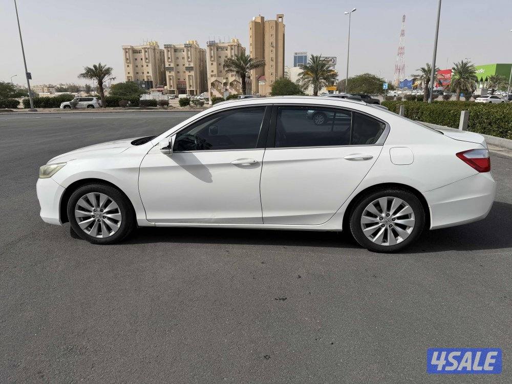 هوندا اكورد كامل المواصفات4