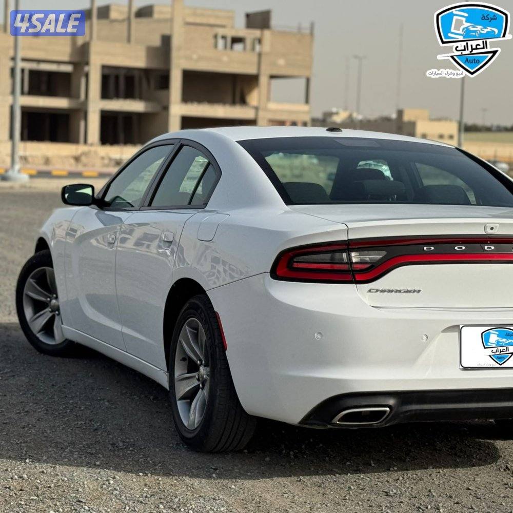 دودج  تشارجر  202111