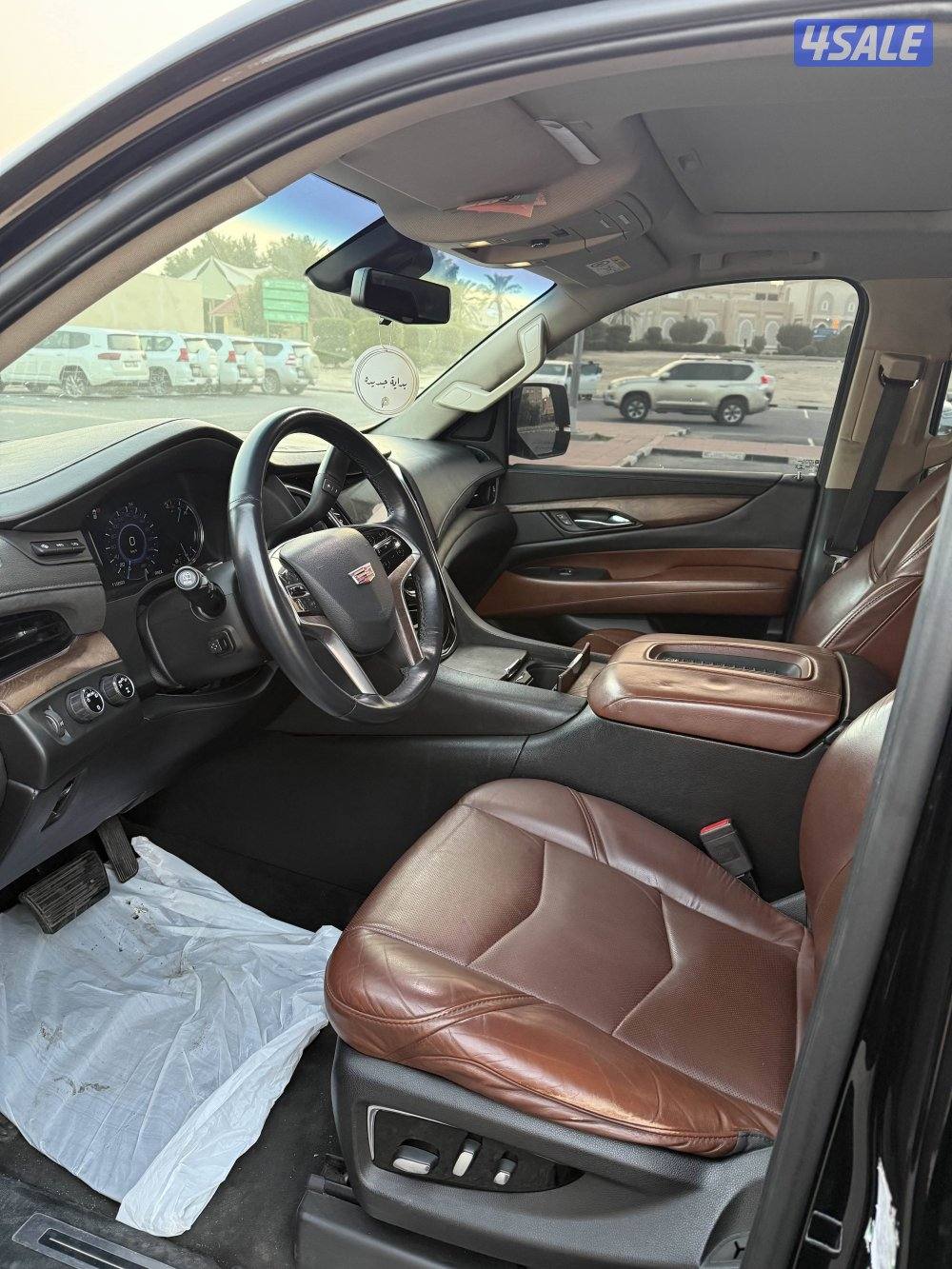 كاديلاك اسكاليد ٢٠١٨ وارد الخليج3