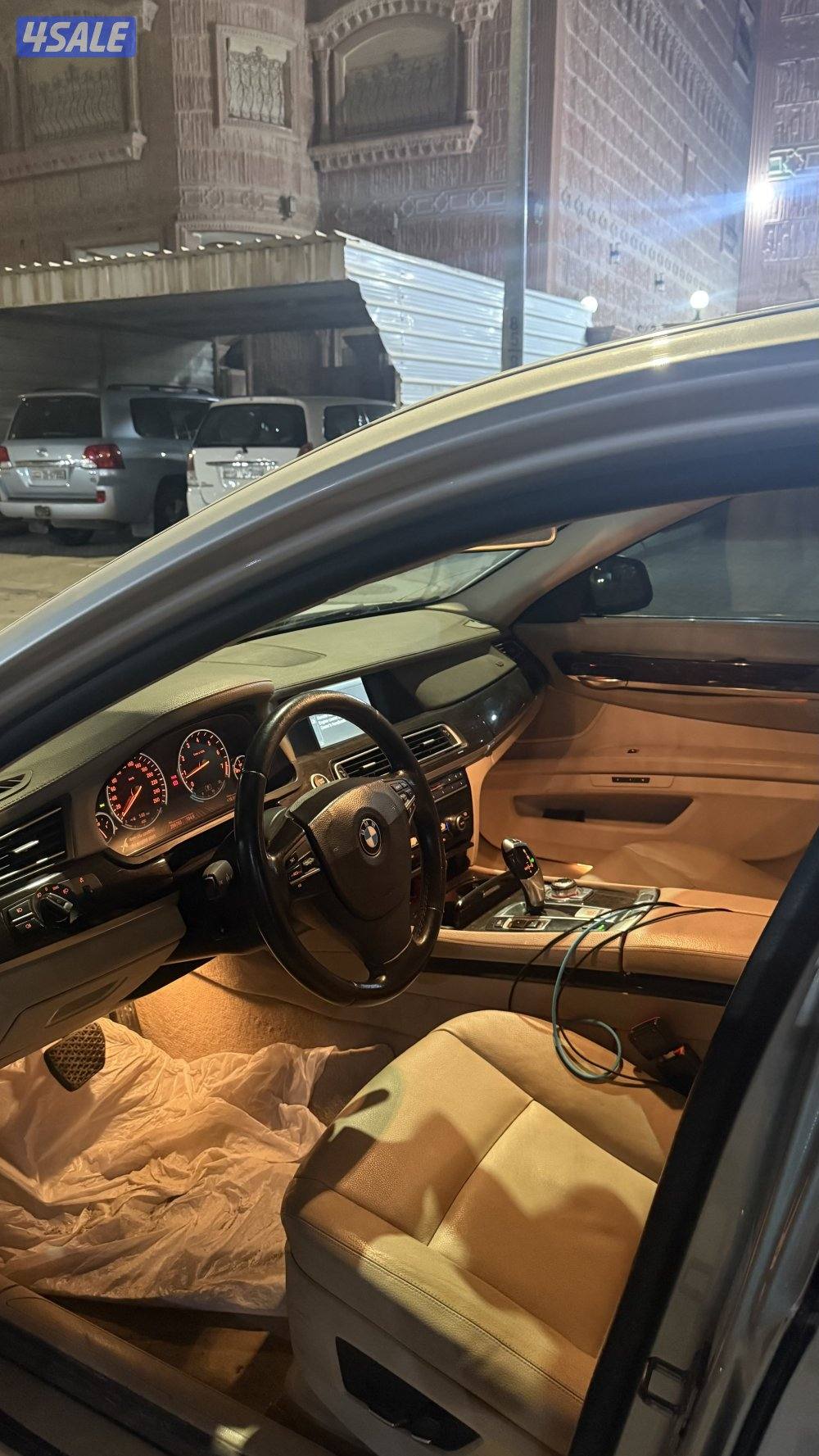 بي ام دبليو 730li  موديل 20114