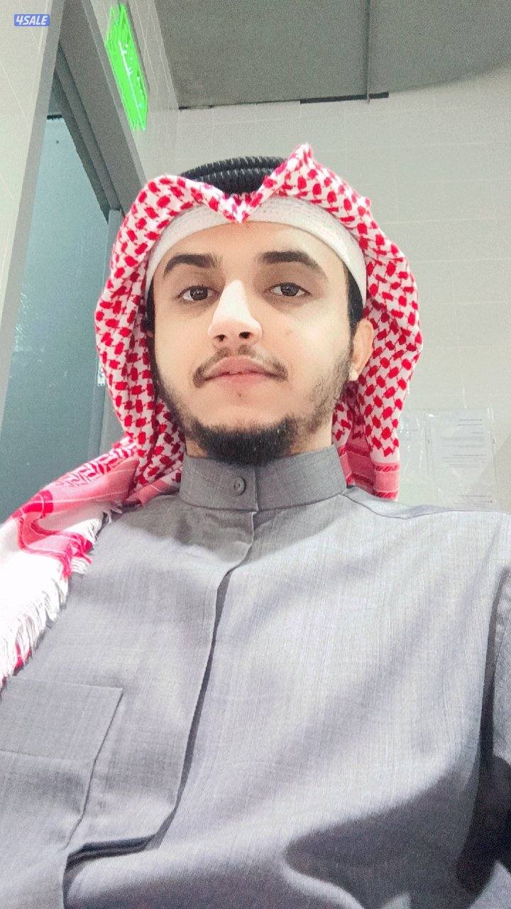 شاب يمني من عدن باحث عن عمل ولدي رخصة قيادة 🇰🇼0