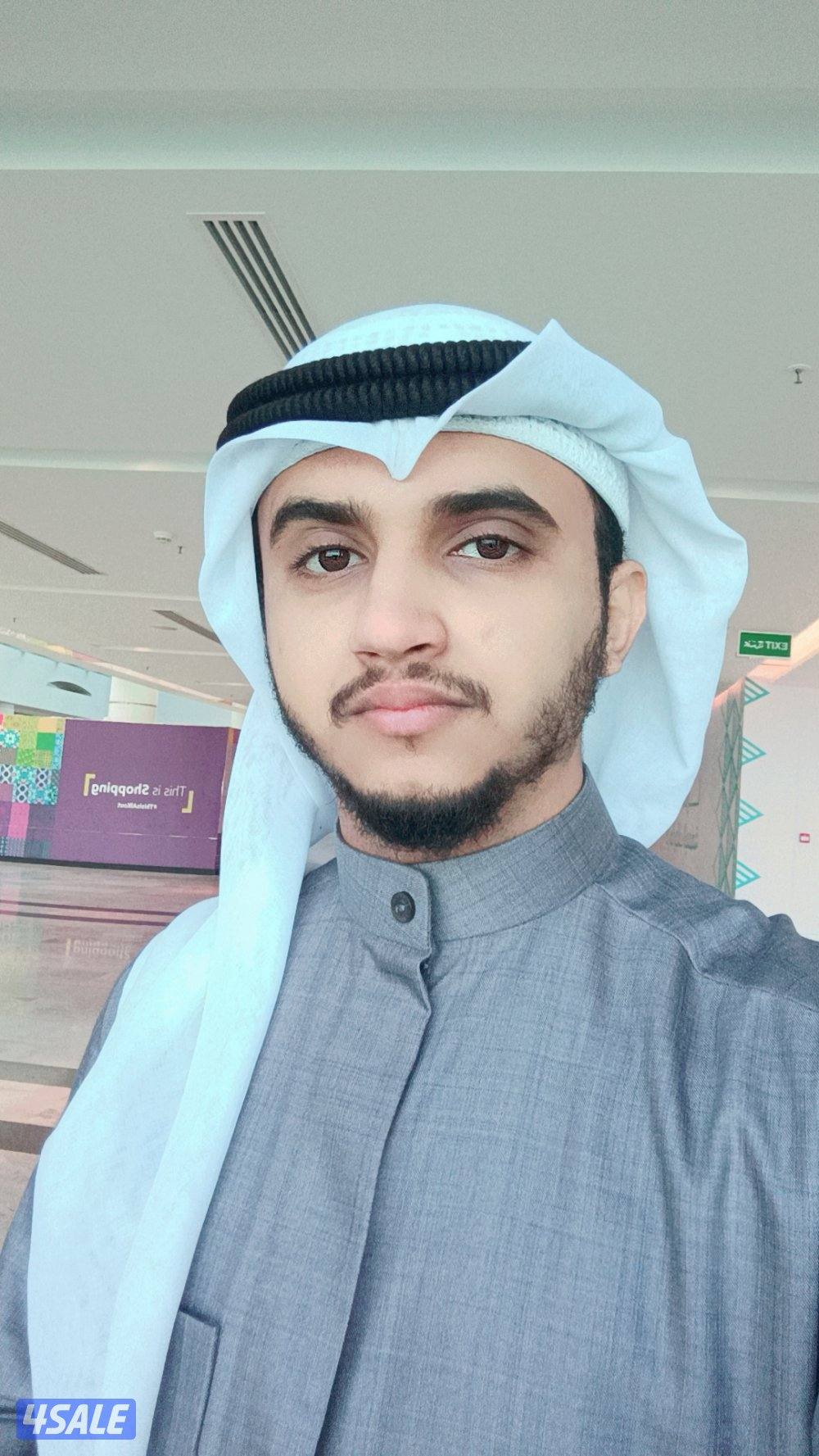 شاب يمني من عدن باحث عن عمل ولدي رخصة قيادة 🇰🇼3