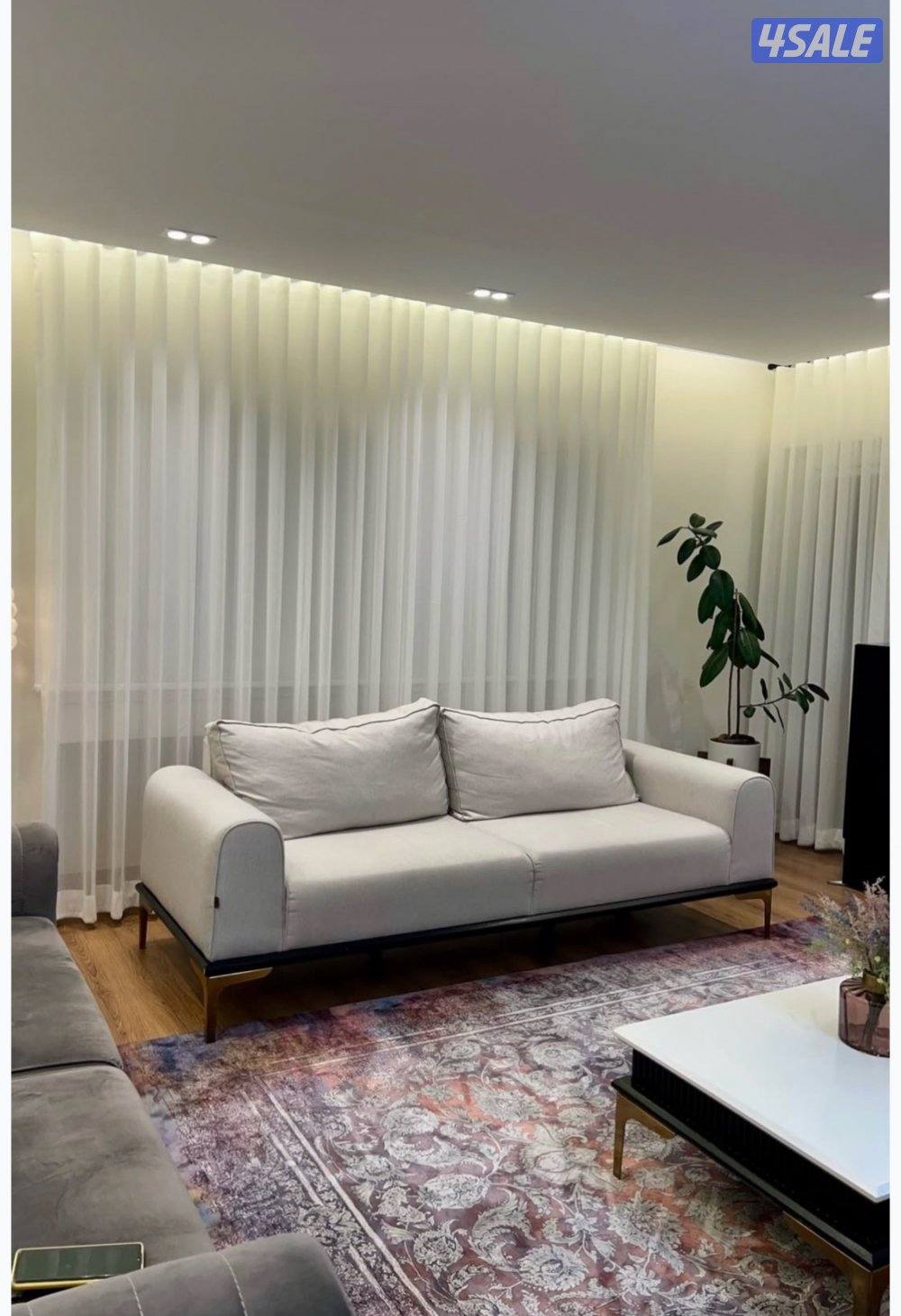 تفصال وتنجيد جميع انواع القنفات والستائر3