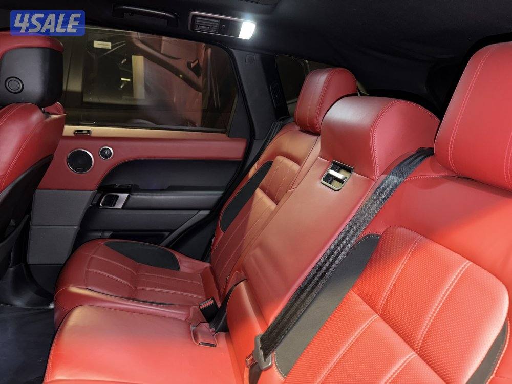 Sport V8 Supercharged10