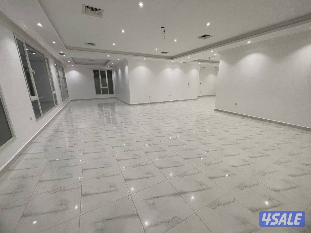 Ground floor 4master room,maid room,driver room0